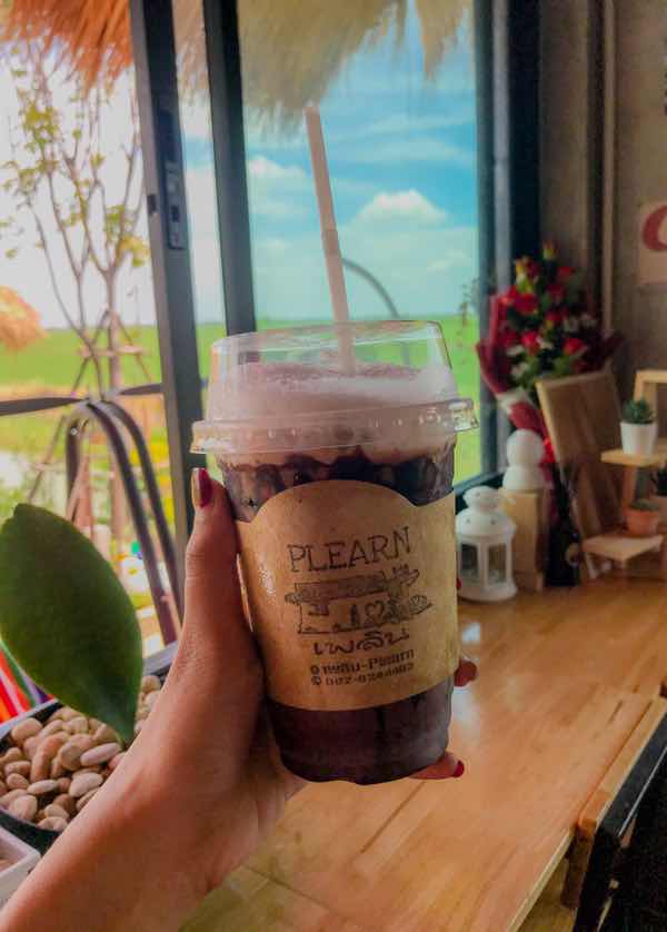 randear profile icon