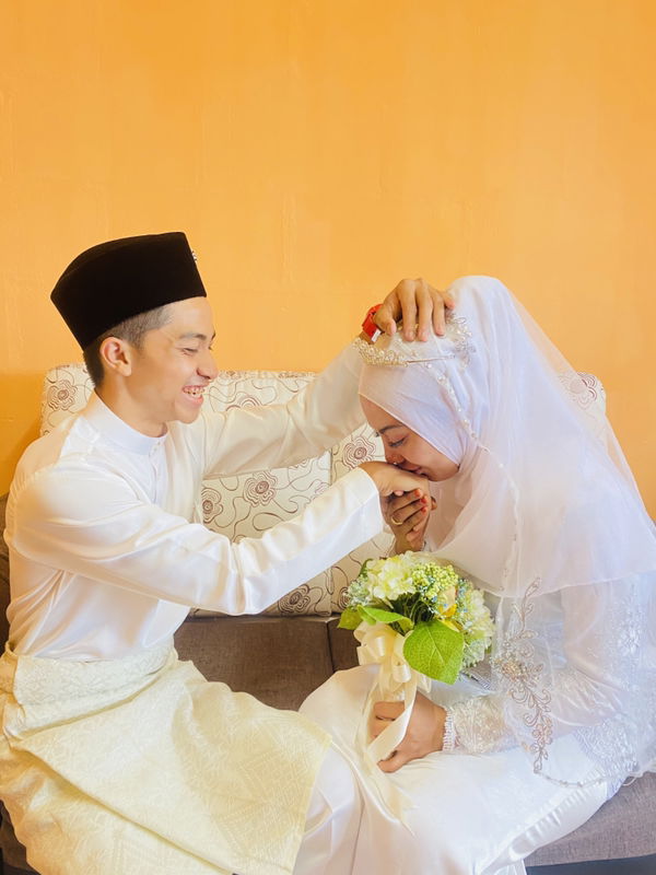 NUR AUNI AMYLIA profile icon