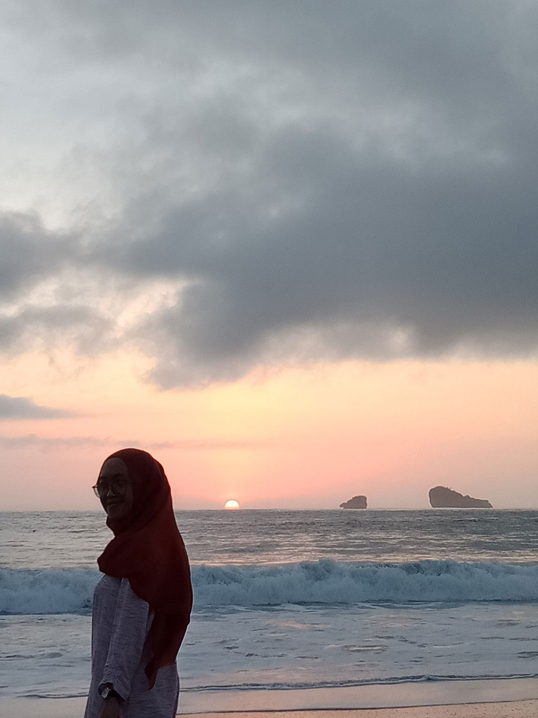 ririn dwi profile icon