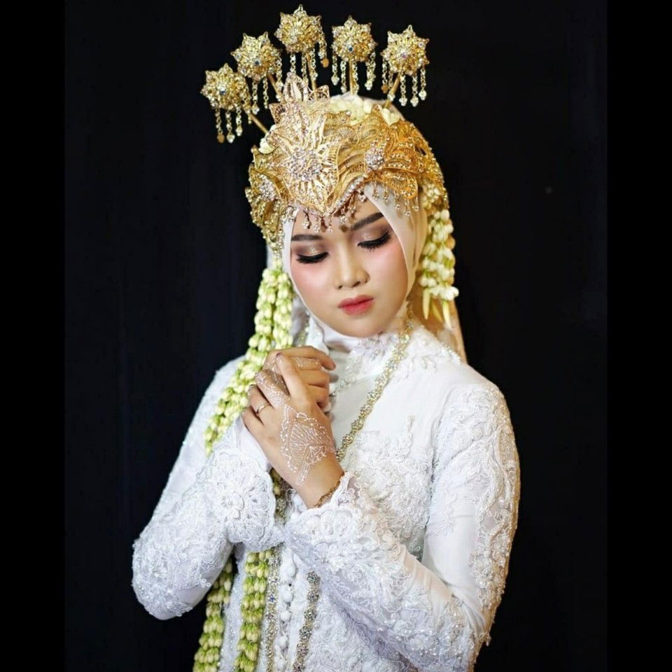 Mrs.Ragil profile icon