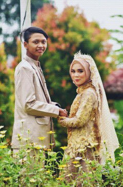 dhea wiartini profile icon