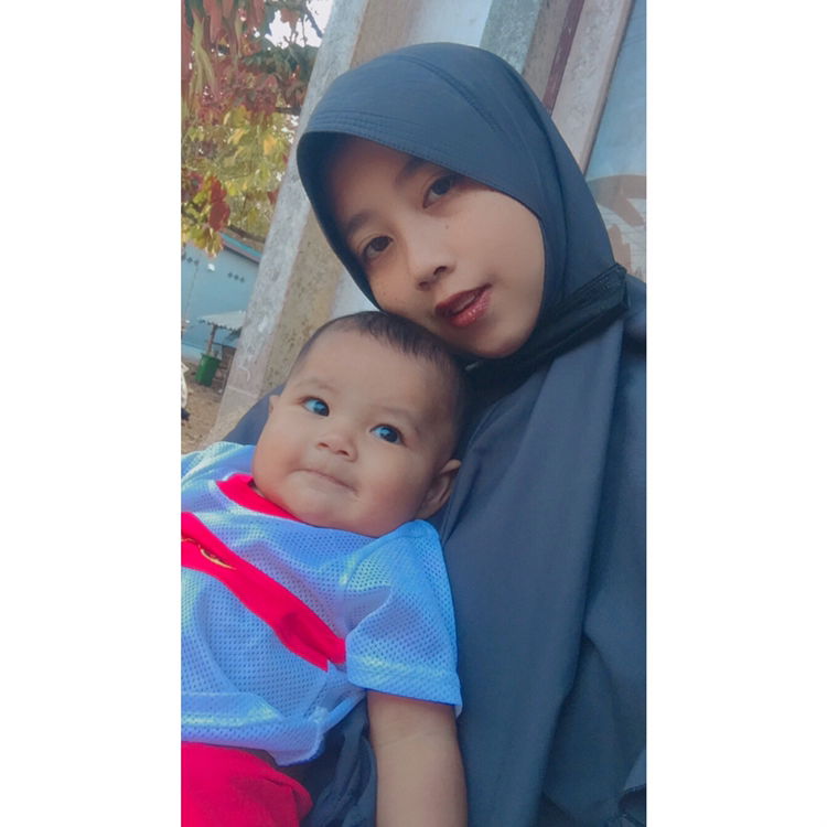 Linaa Jarong profile icon