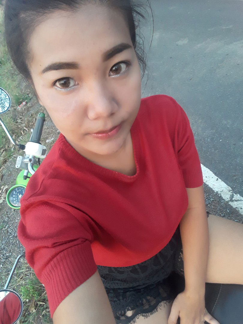 น้ําฝน ขุนทอง profile icon