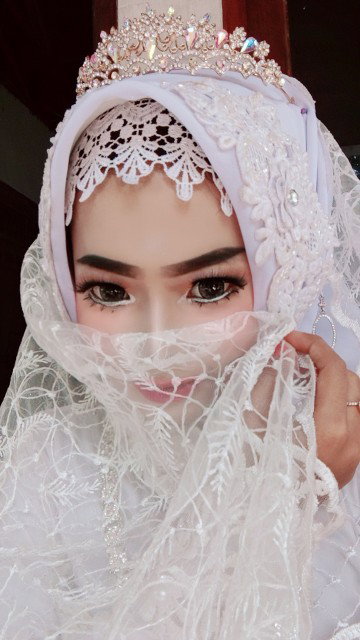 Yulia Fitriani profile icon