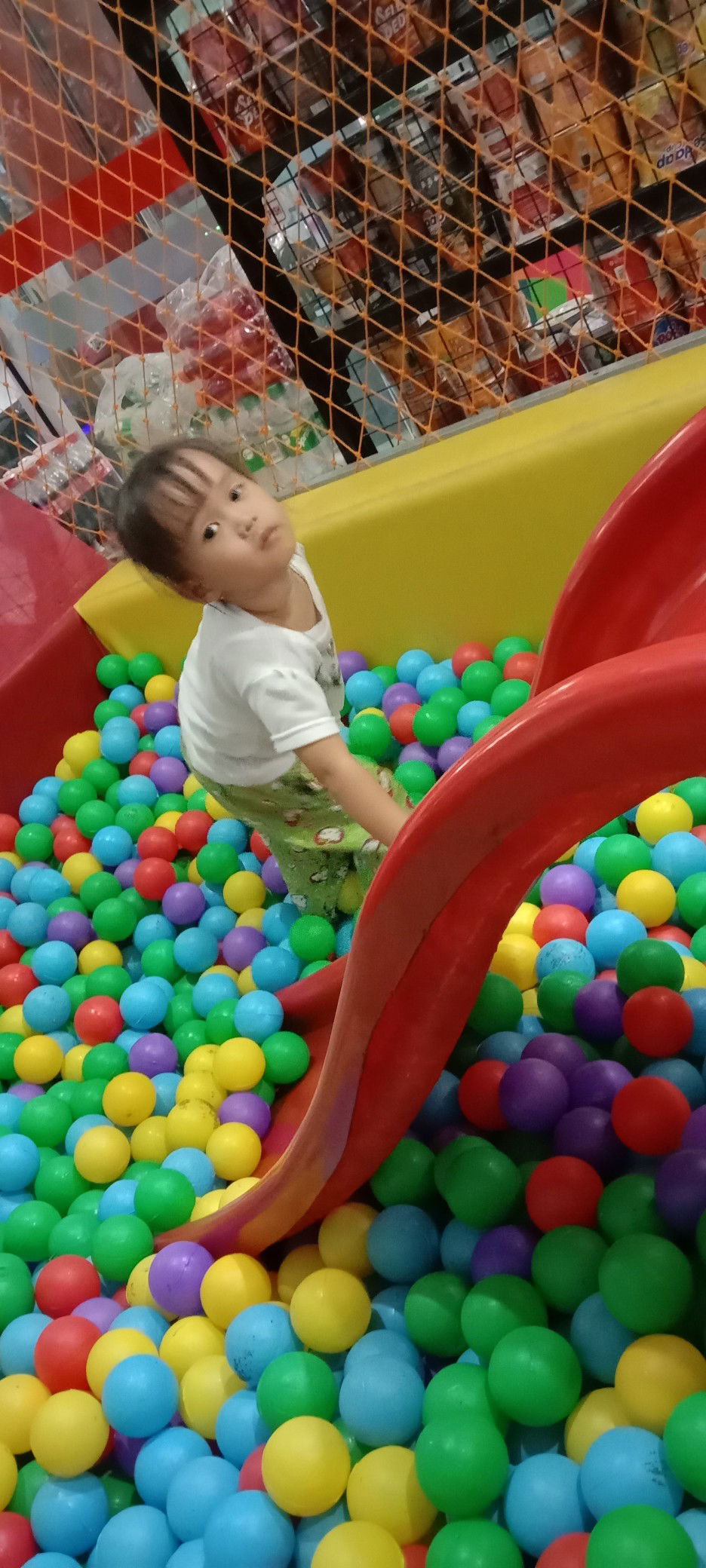 Tri Sulistiani profile icon