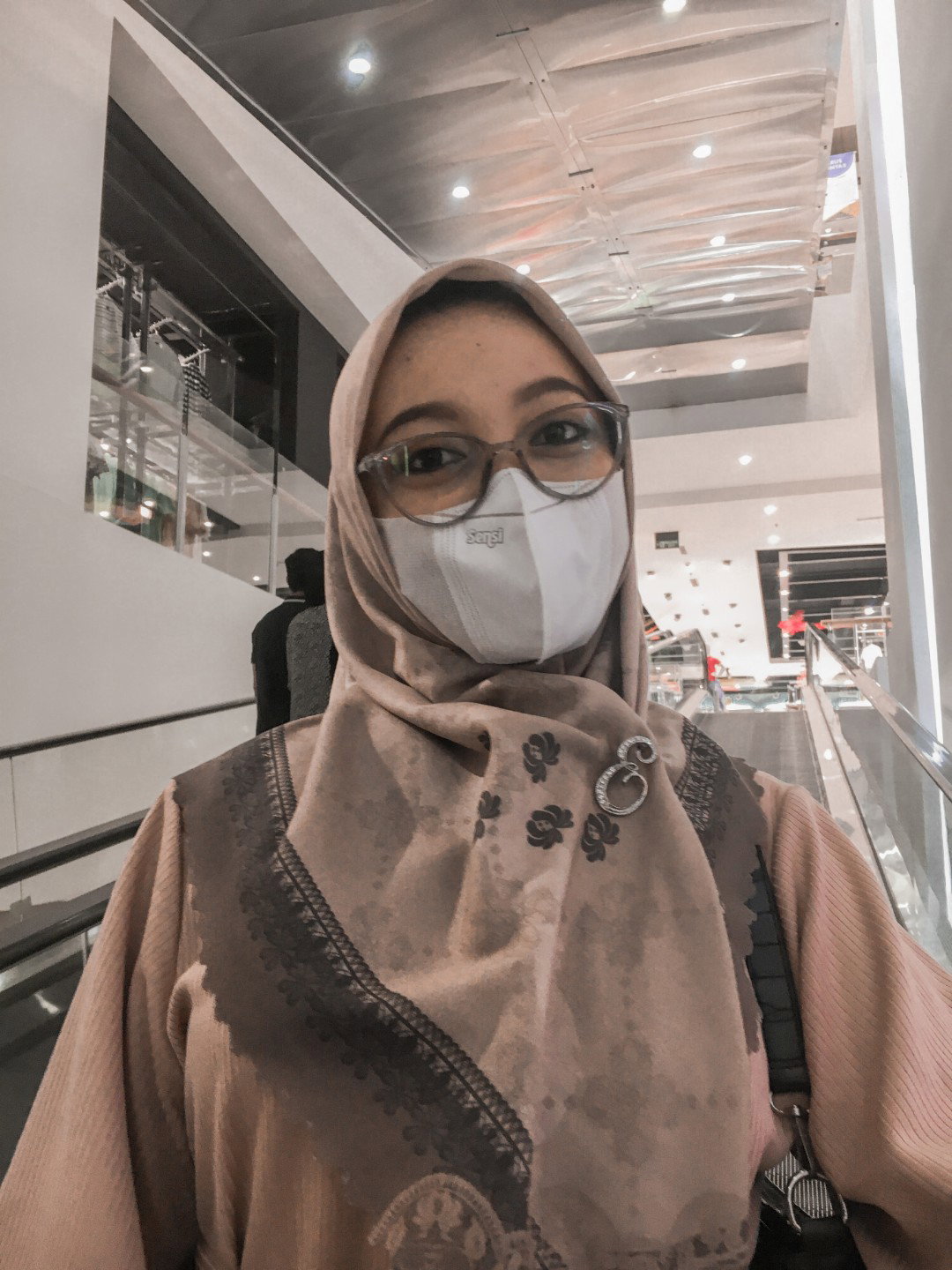 Noorlaila profile icon