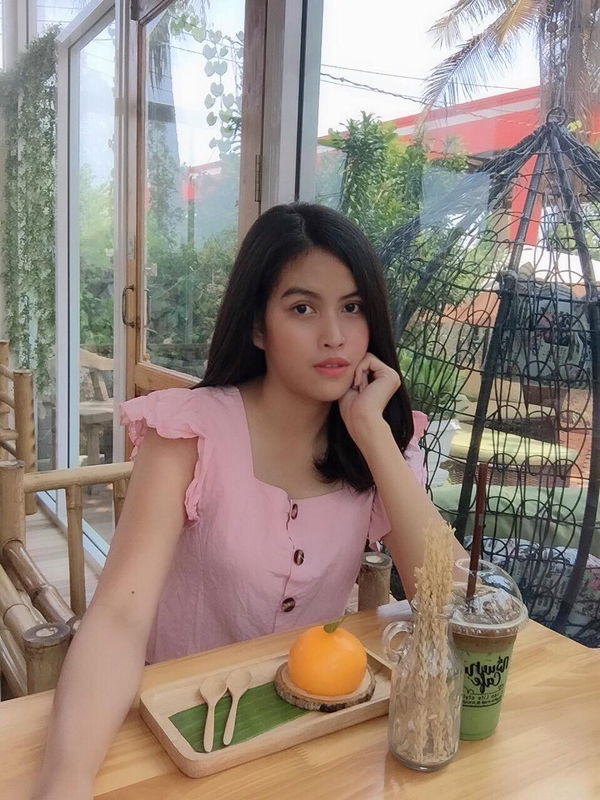 Aubonrat  Rueanla profile icon