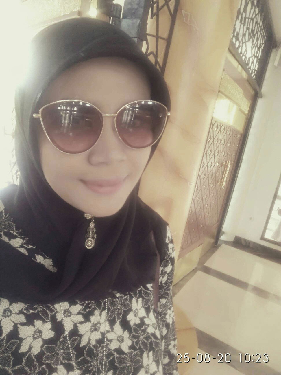 sity Rosita profile icon