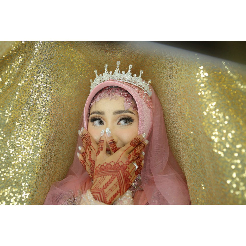 Nur Komariah profile icon