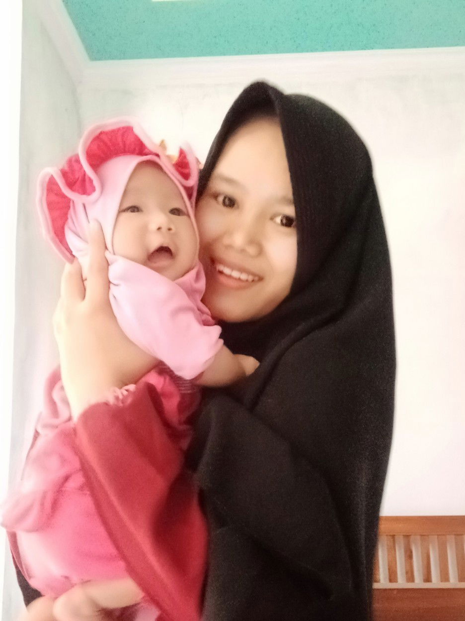 Suci Hanifah profile icon