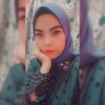 lena dhika profile icon