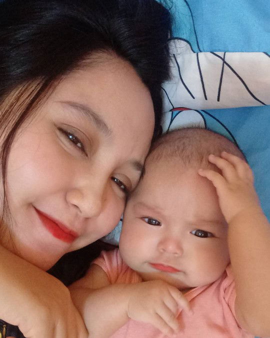 share sedikit pas bayi saya kuning