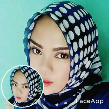 Nenty Riana profile icon