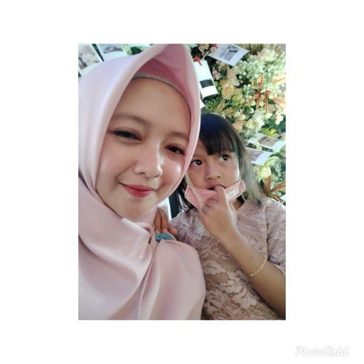 Rani Ratnasari profile icon