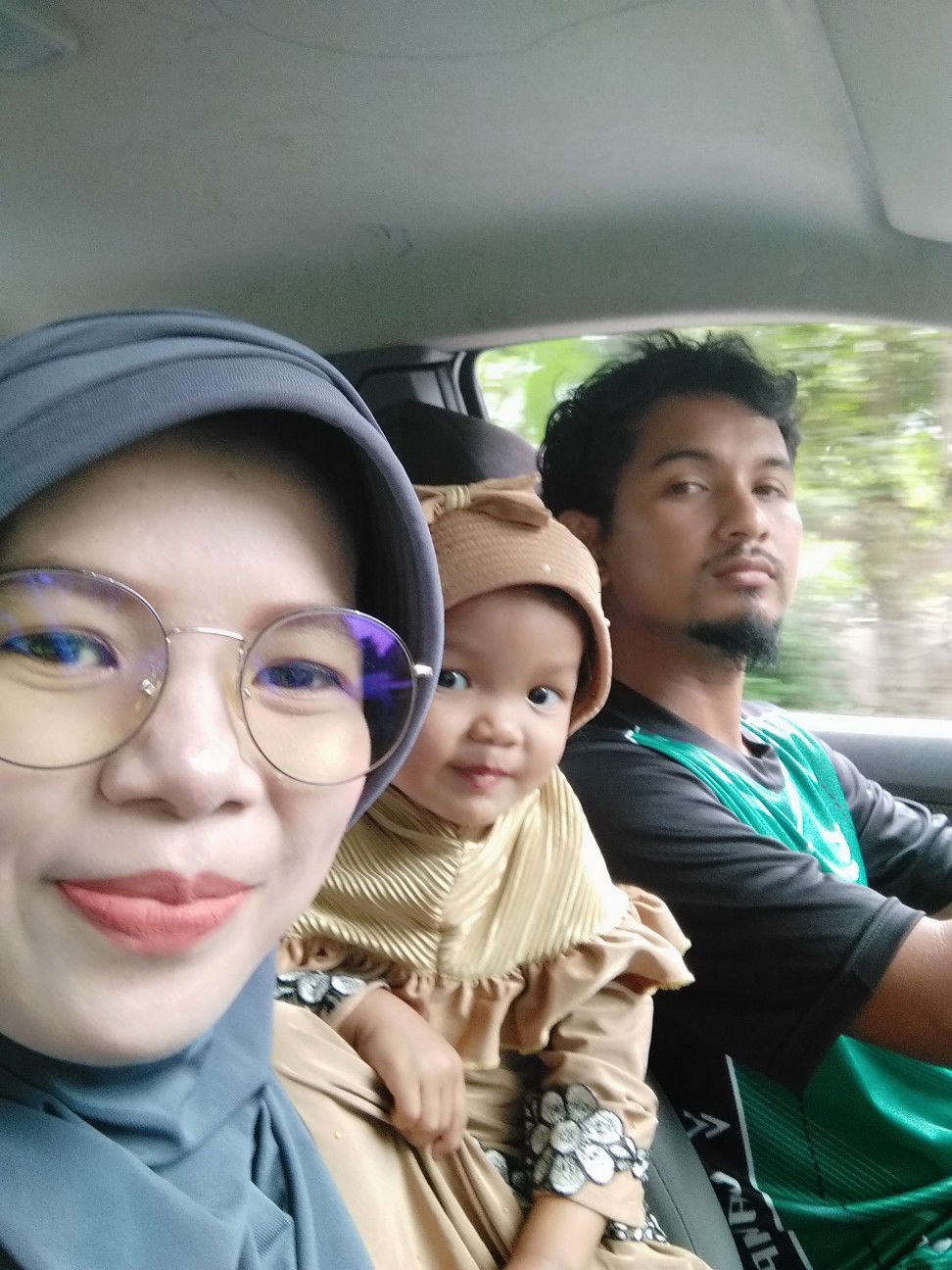 Munoh Ahmad profile icon