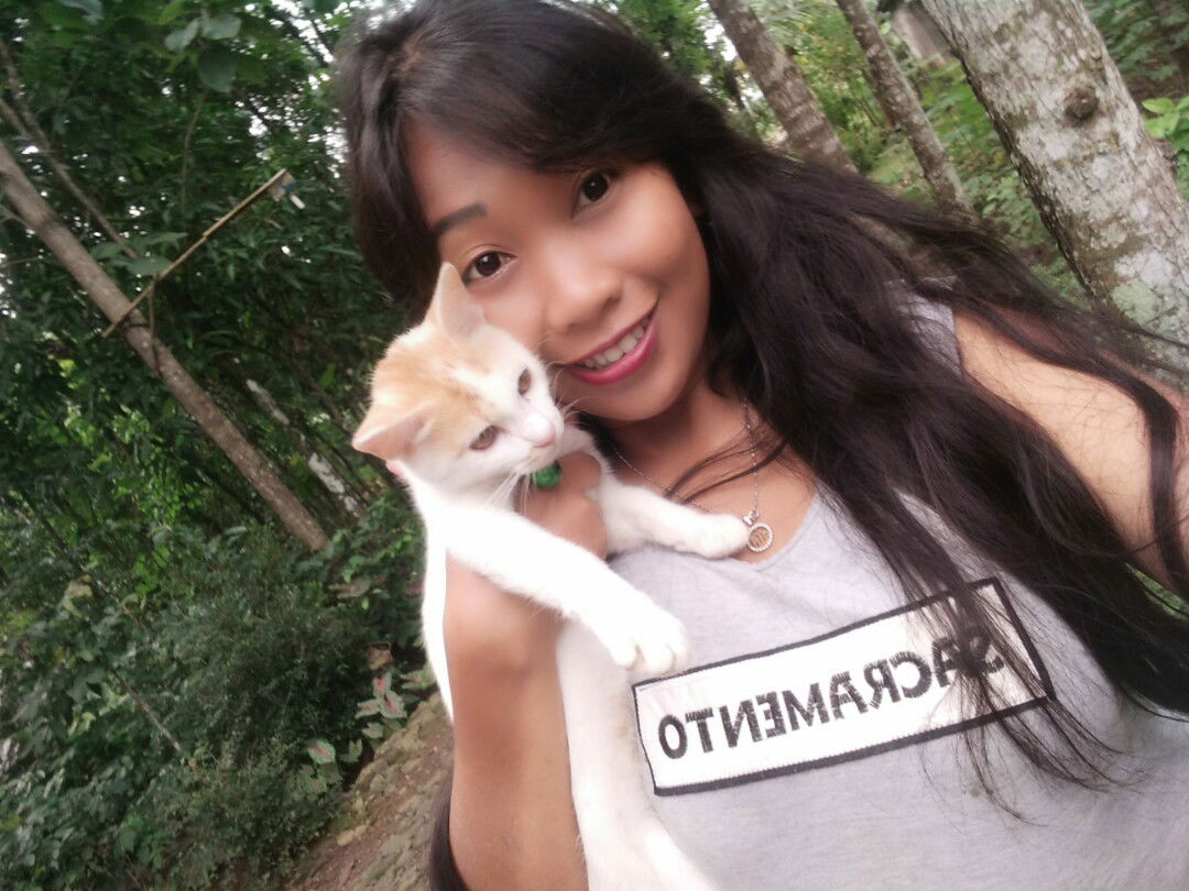 Adiva Eva'novia profile icon