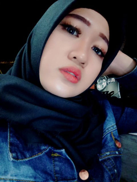 Oky Mei Wulansari profile icon