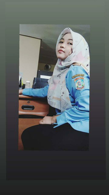 dinda yunita profile icon