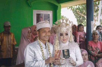 indah profile icon