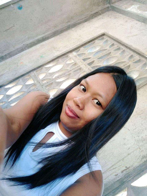 Divina Junio profile icon