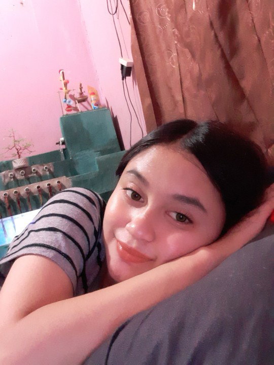 indah oktaviani profile icon