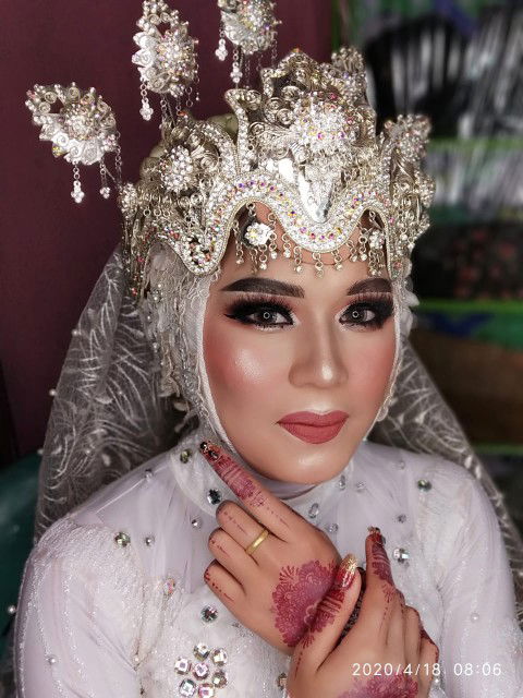 Leli munawaroh profile icon