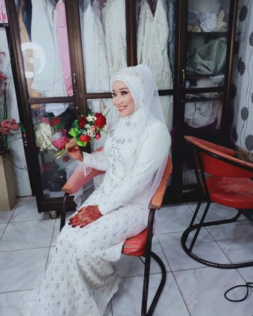 Cut Melsyah Cut Melsyah profile icon