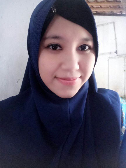 Lulu Wahyuni profile icon