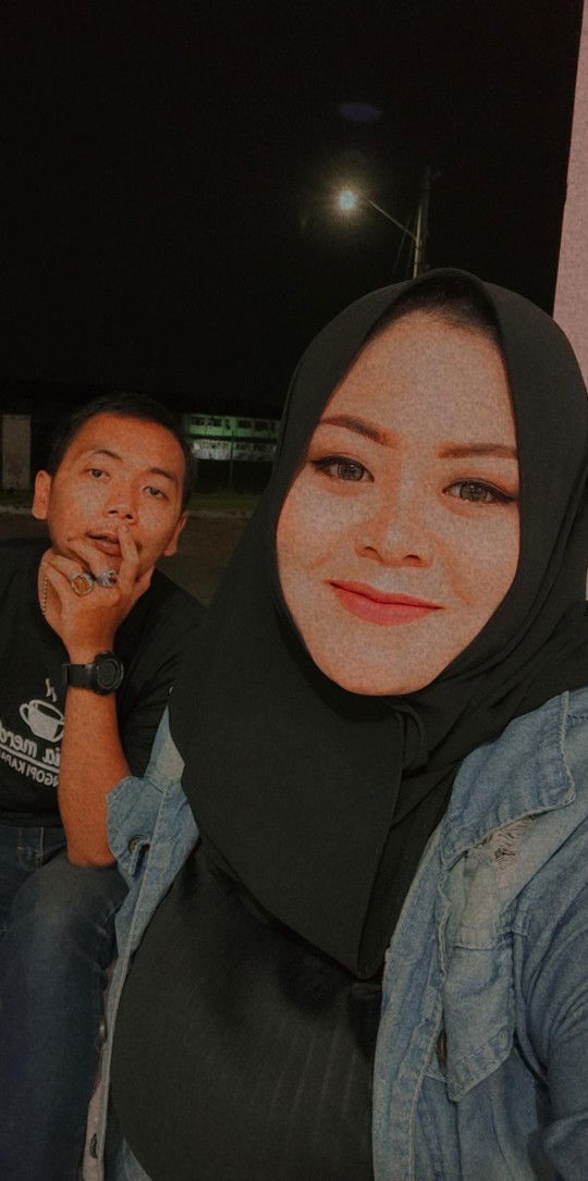 tri astuti profile icon