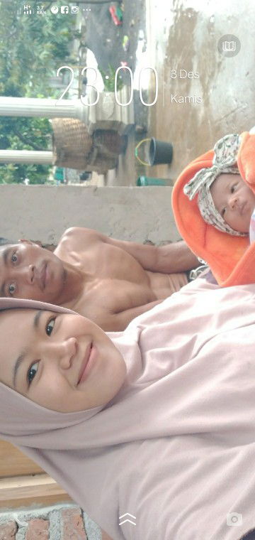 Hesti NurKholisah profile icon