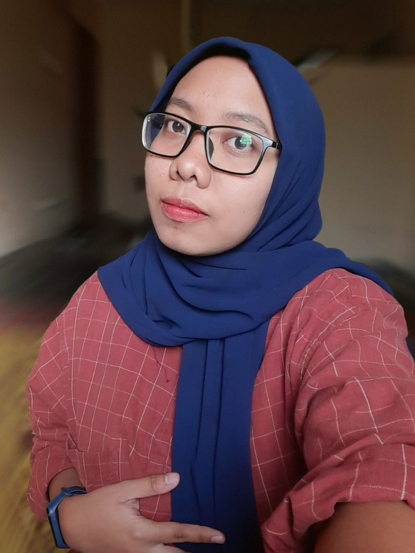 Amira Nazira profile icon