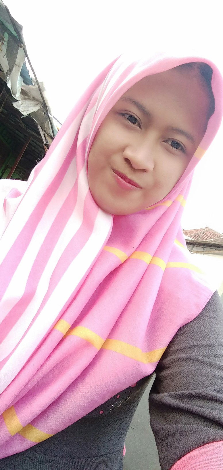 Erna Agustina profile icon