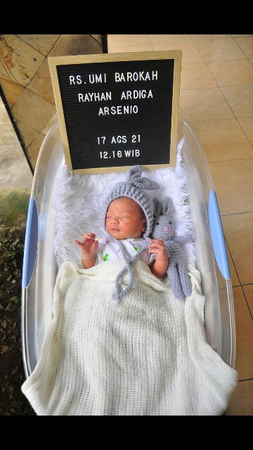 Vega yuliani profile icon