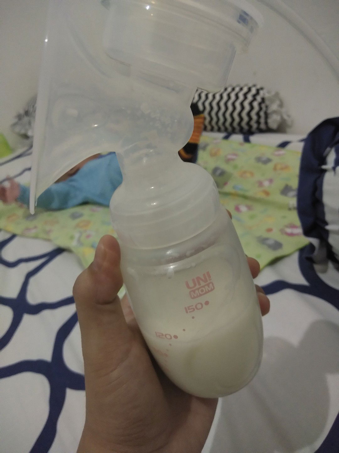 Direct breastfeeding bikin ASI melimpah