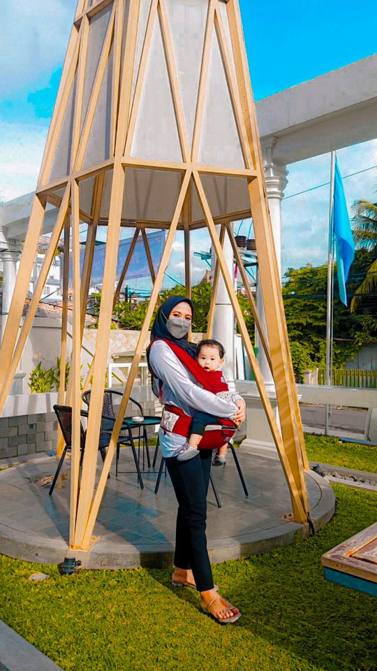 Reza Ayu Mustikarani profile icon