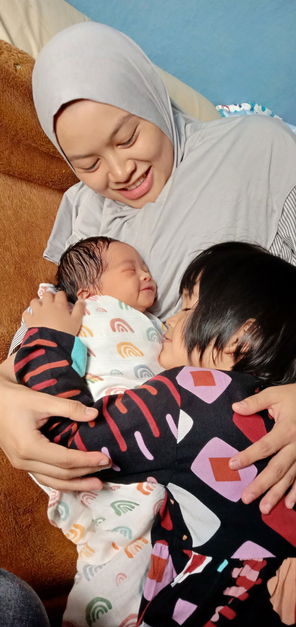 suratanisa profile icon