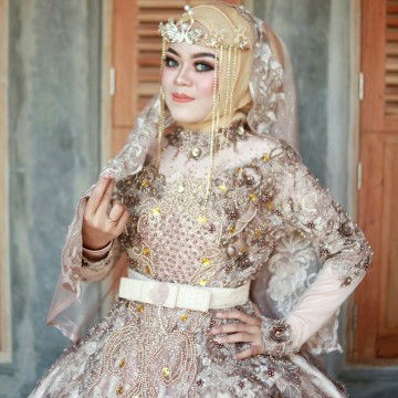 Leni Amalia profile icon