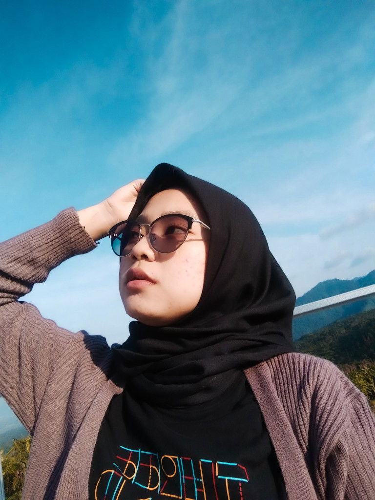 sifa nur azizah profile icon