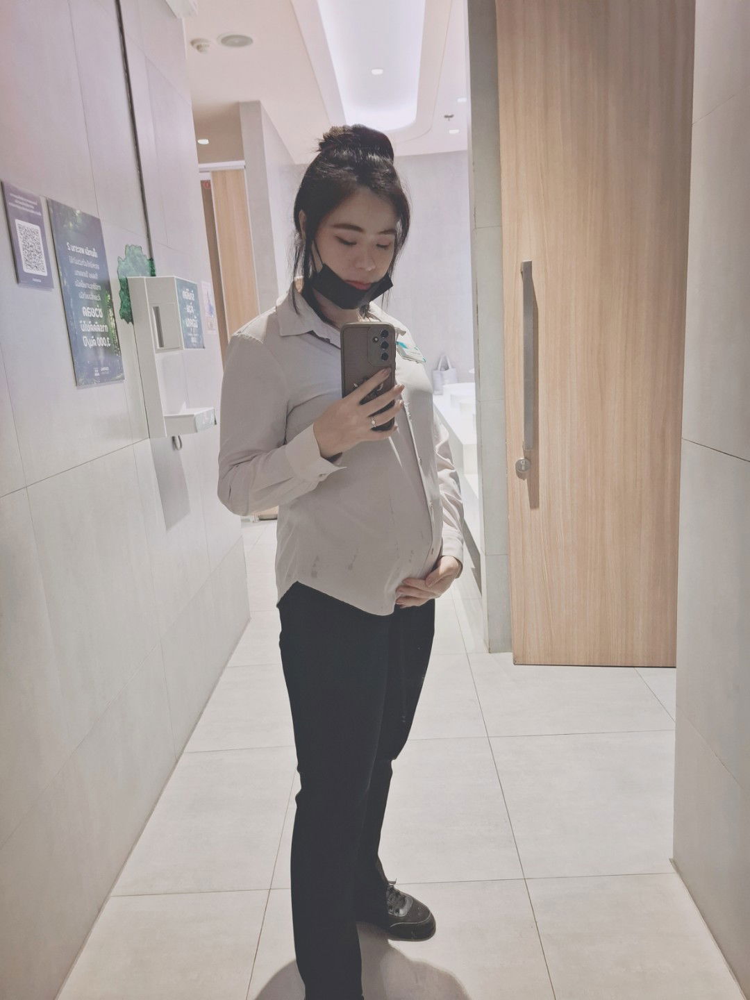 Nichagarn Boonmol profile icon