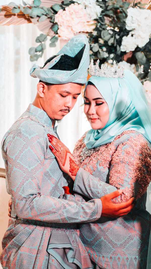 Puteri Nur Addina profile icon