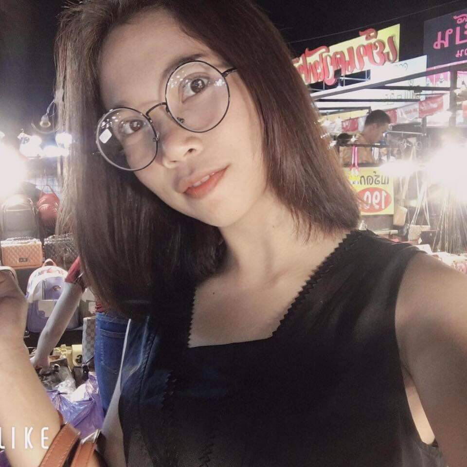 นุ่ม นิ่ม รถตู้ profile icon