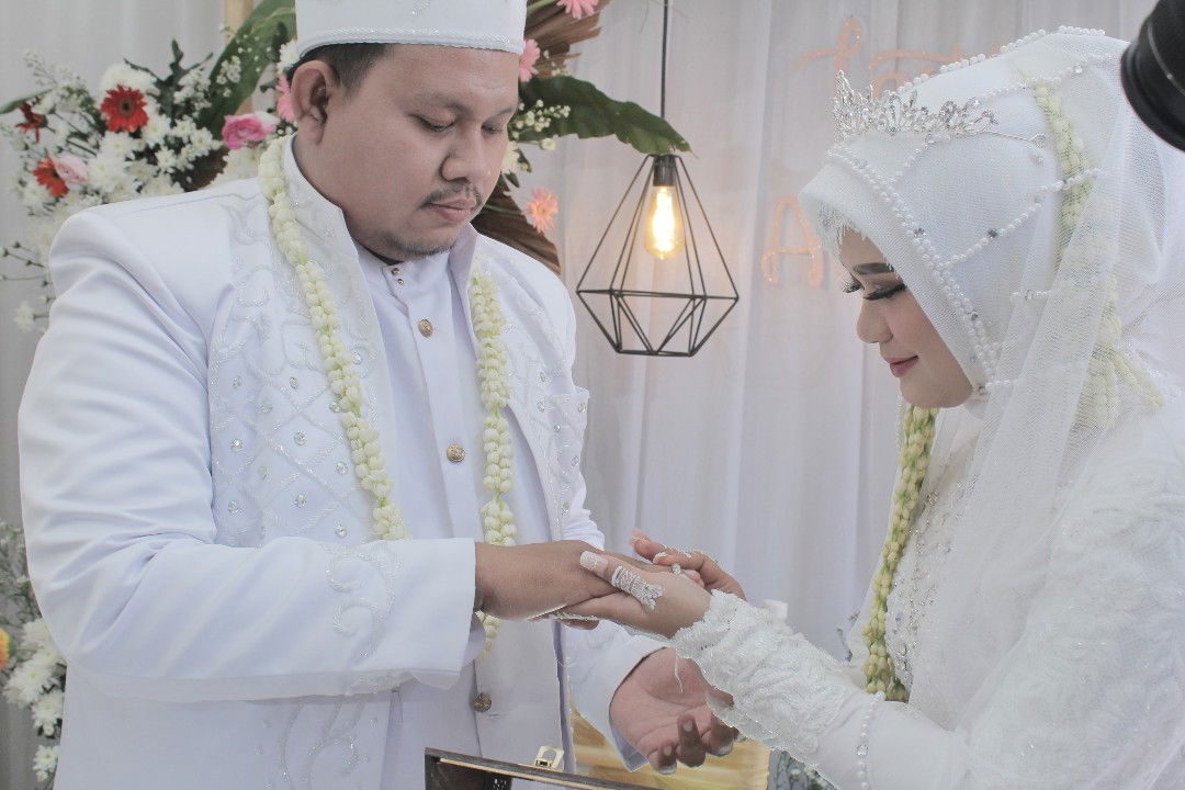 Lastri purnamasari profile icon