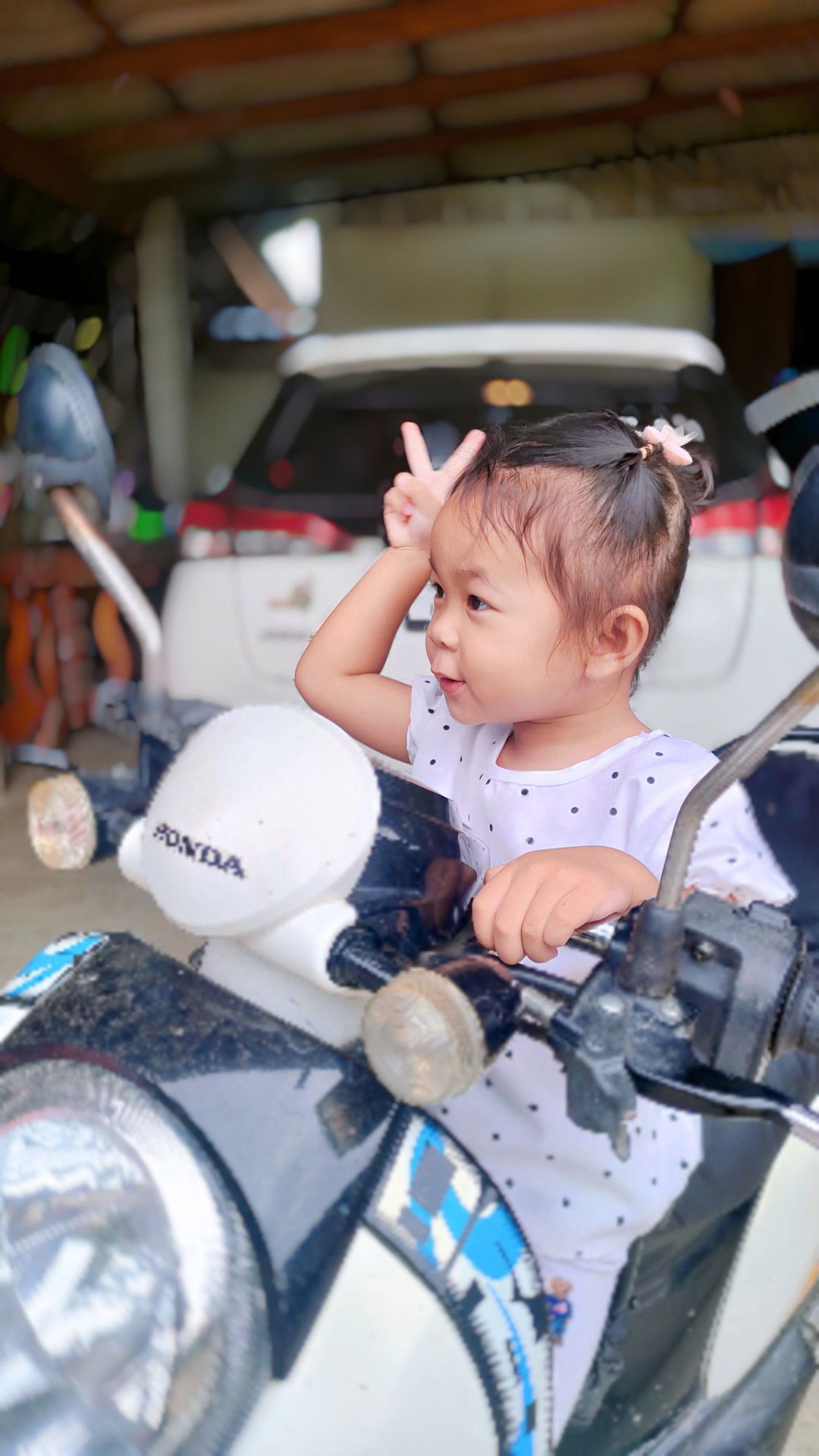 Bee Aphitsada profile icon