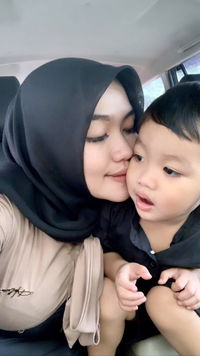 April Aal profile icon