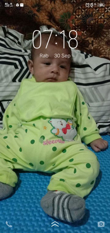 eka surabina profile icon