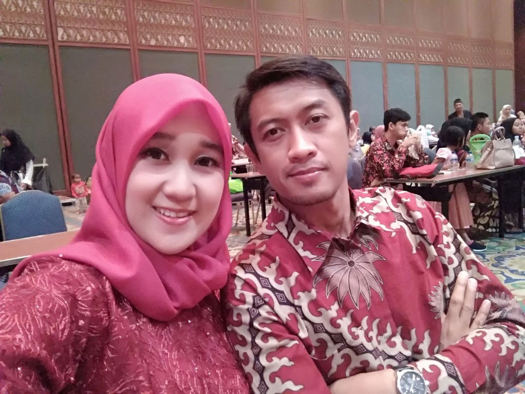 azizah nurza profile icon