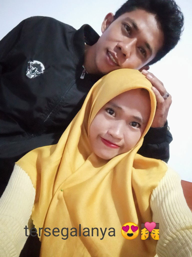 Sri Wahyuni profile icon