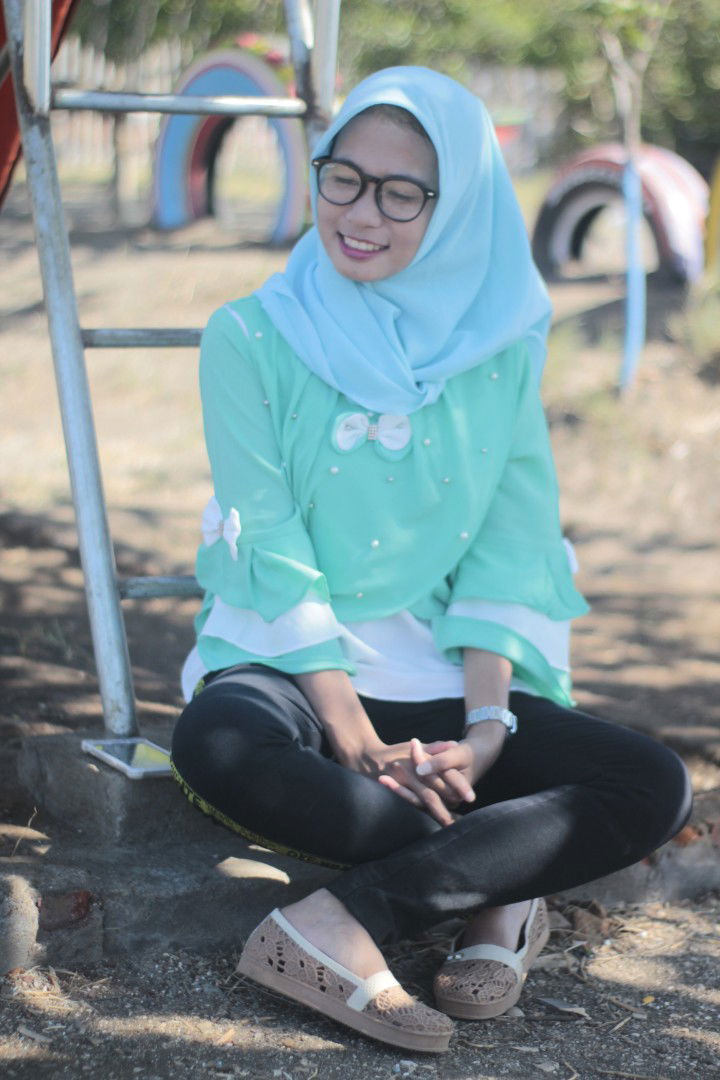 Siti Rohma Wati profile icon