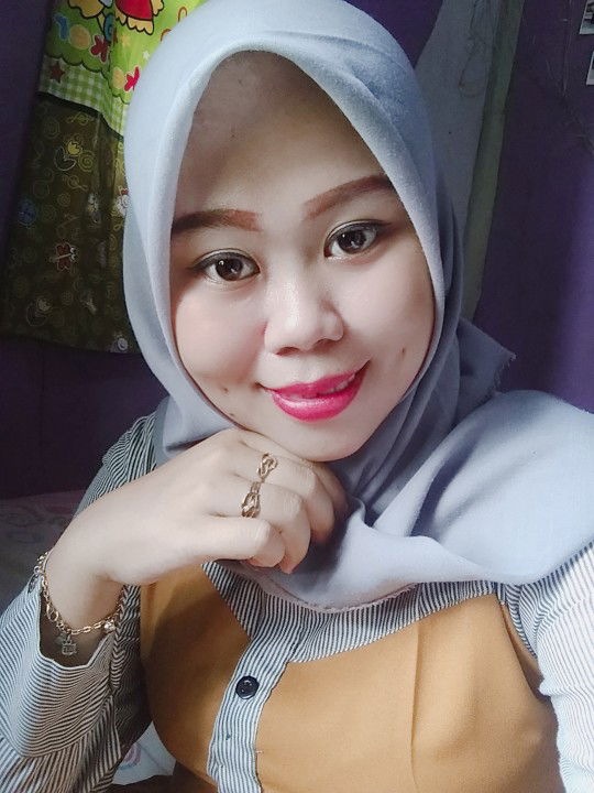 Amel Angraeni profile icon