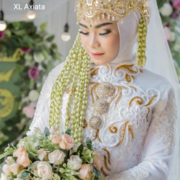 Alifia Fara profile icon